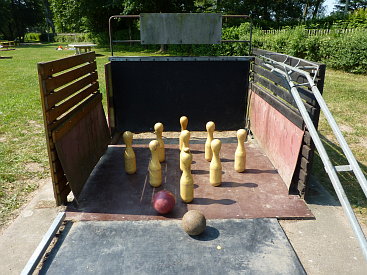 Die Kegelbahn im Freibad Kahla. Die Kegelbahn im Freibad Kahla.